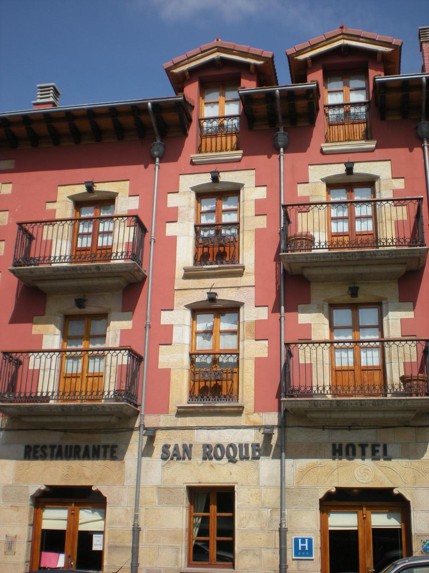 Hotel San Roque Reinosa Zewnętrze zdjęcie