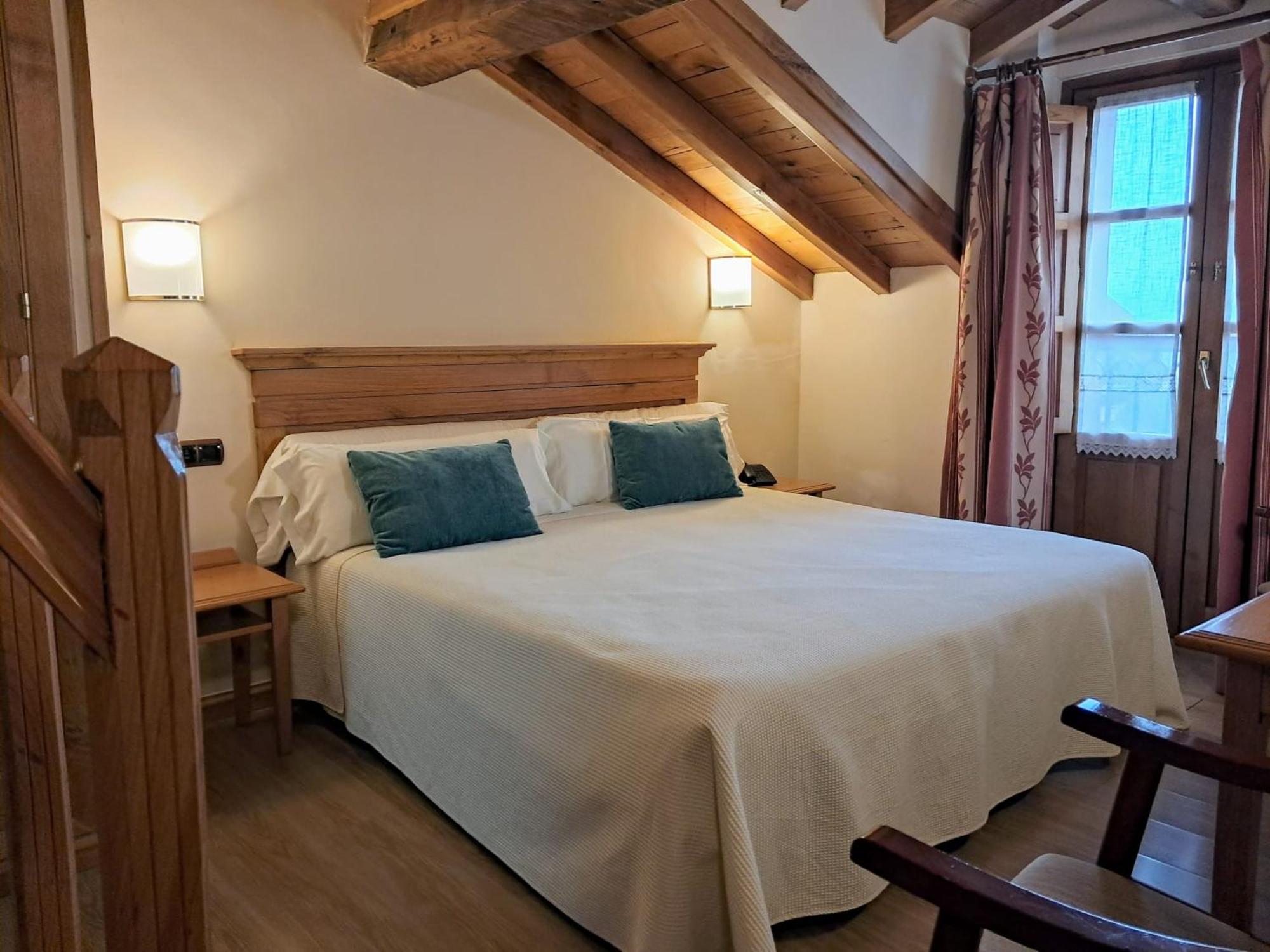Hotel San Roque Reinosa Zewnętrze zdjęcie