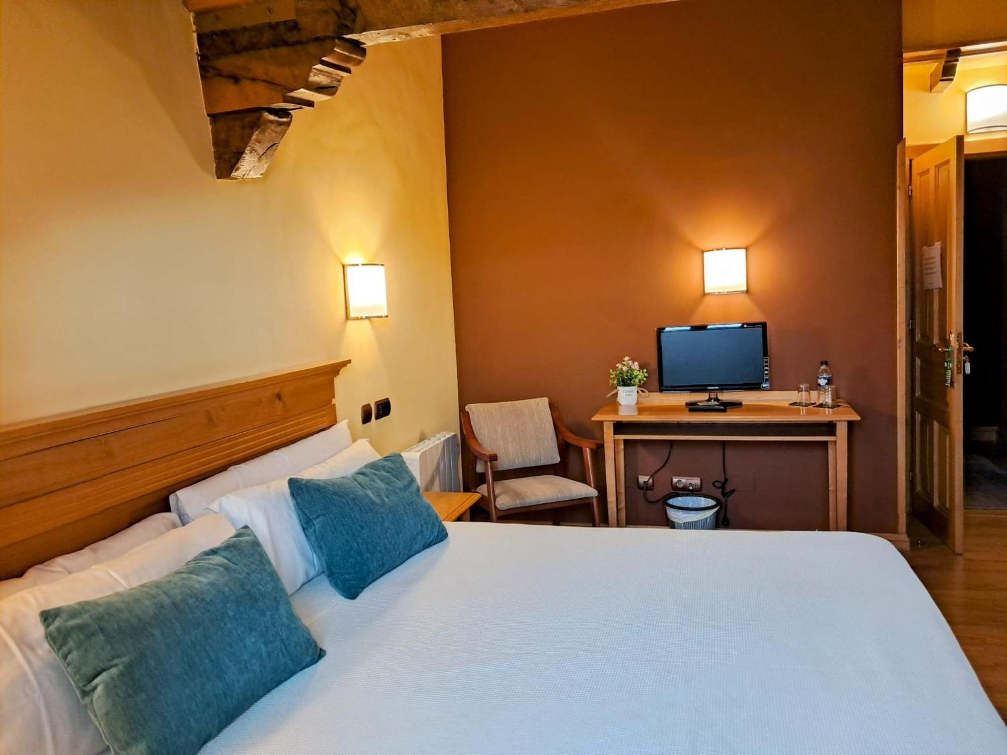 Hotel San Roque Reinosa Zewnętrze zdjęcie