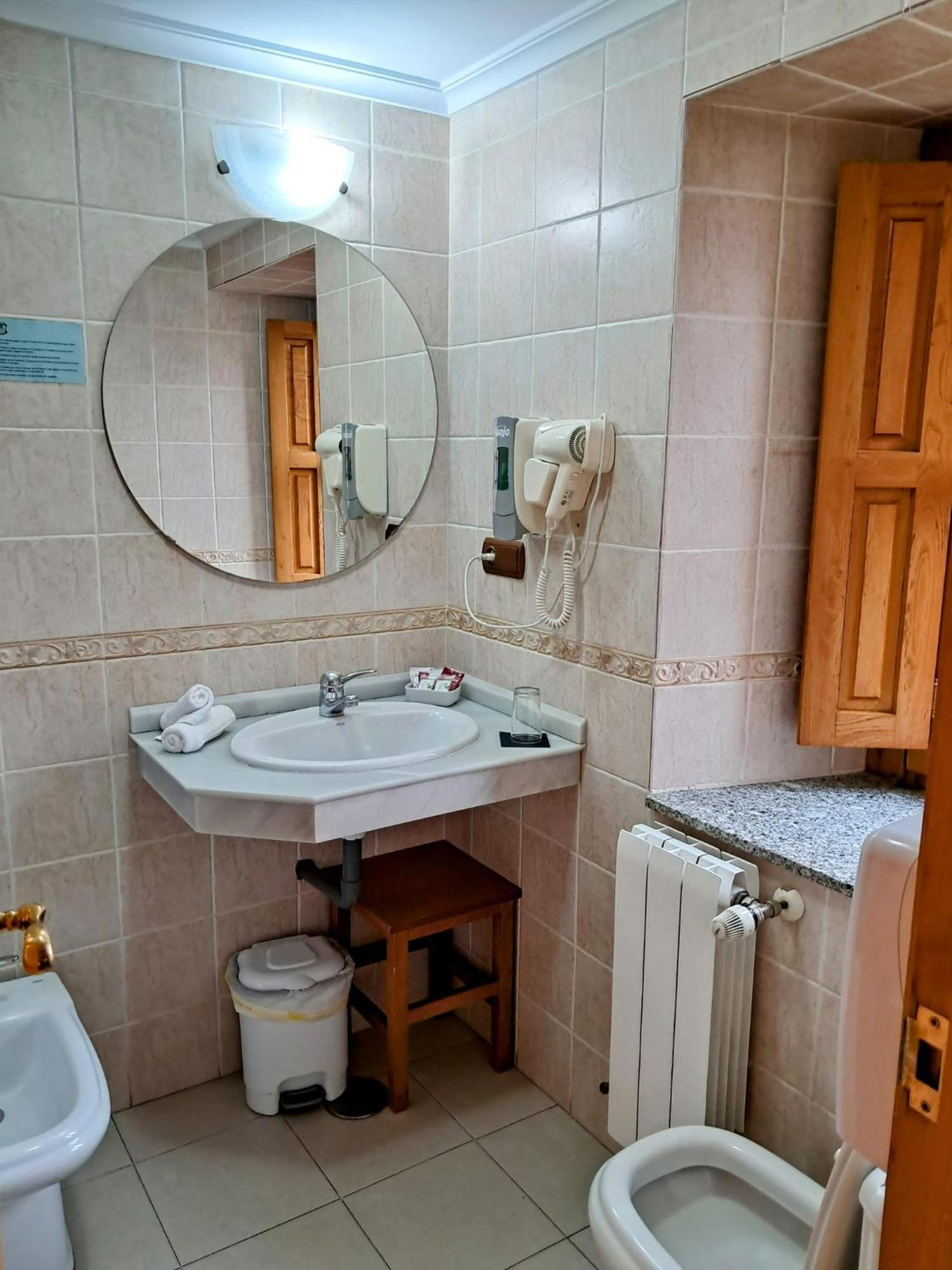 Hotel San Roque Reinosa Zewnętrze zdjęcie
